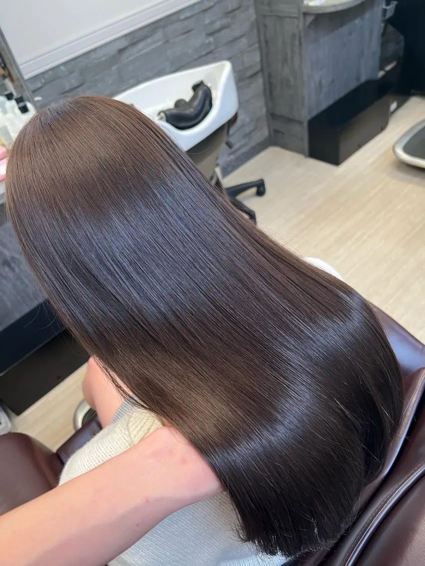 カラー アッシュ アッシュブラウン ブラウンカラー ケアカラー 透明感カラー 仲川 礼のヘアスタイル