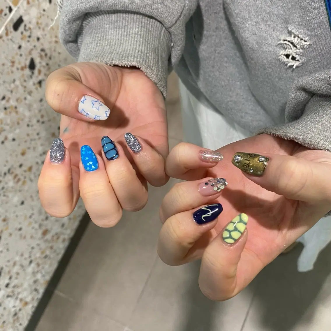 ネイル ハンドネイル WAVY airiのネイルデザイン