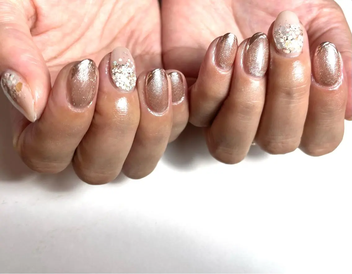 ネイル ホログラムネイル マグネットネイル le_rire _nailのネイルデザイン