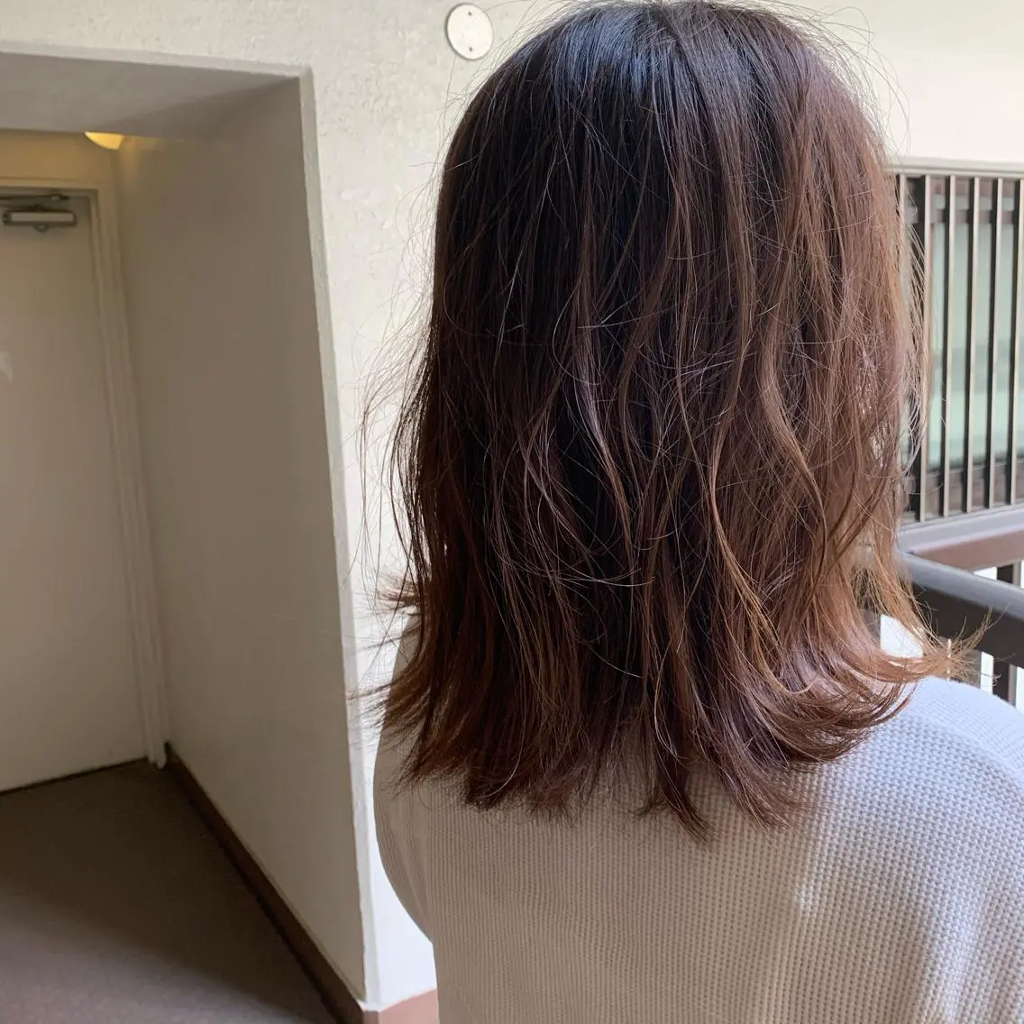 ミディアム ヘアカラー トリートメント ヘアセット 土井 貴司のヘアスタイル