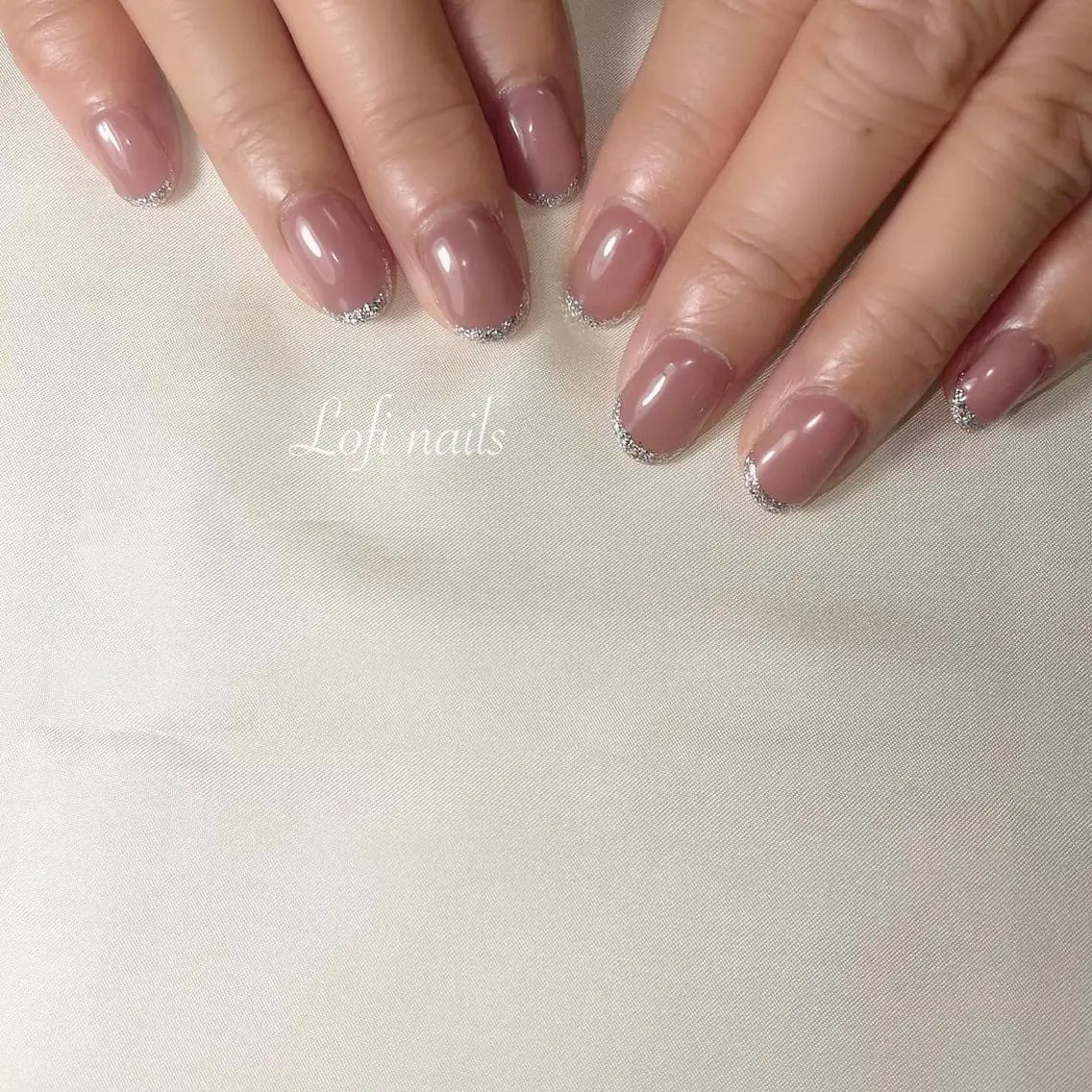 ネイル フレンチネイル Lofinails ちひろのネイルデザイン