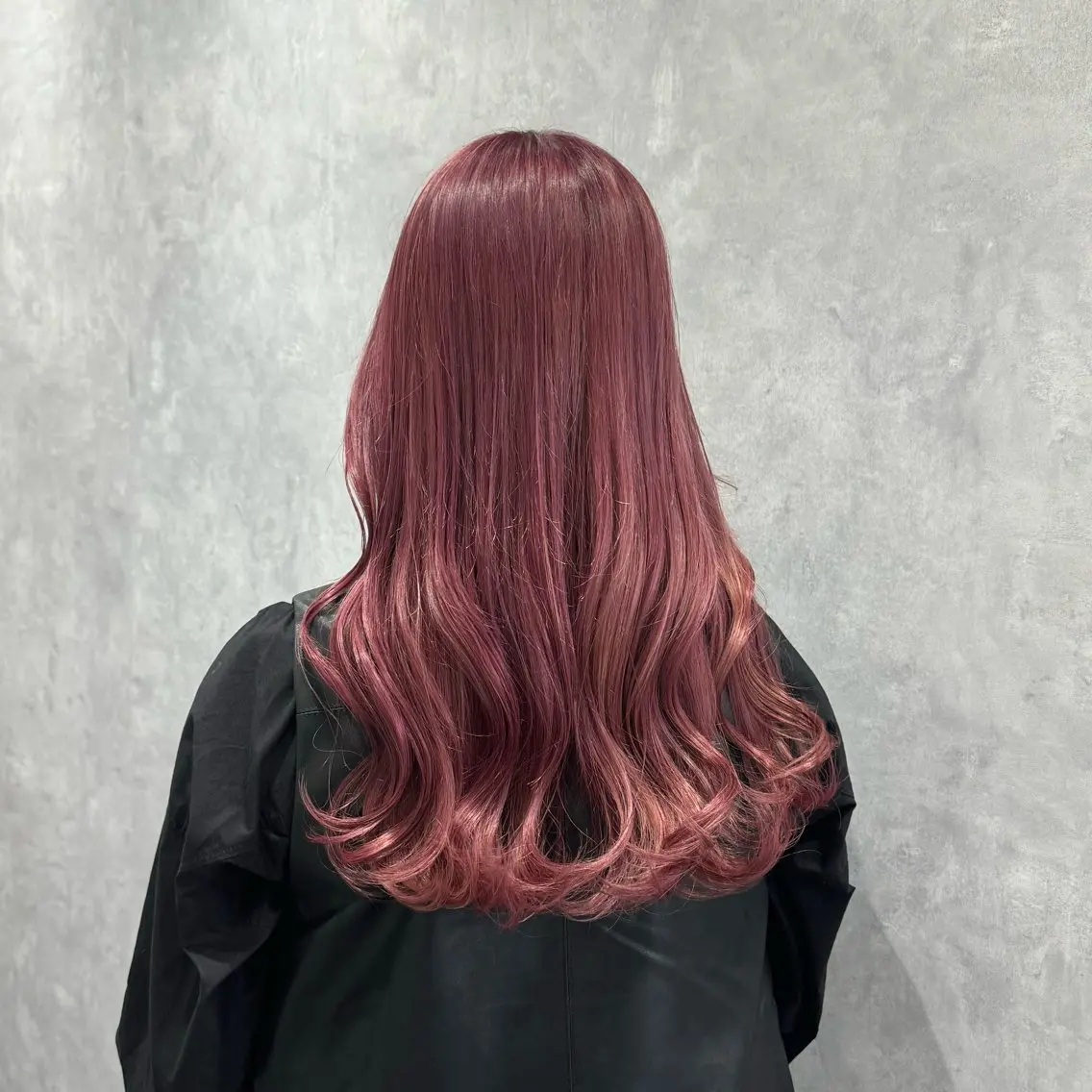 ロング カラー ベージュカラー ラベンダーカラー ラベンダーベージュ 森下 ゆきなのヘアスタイル