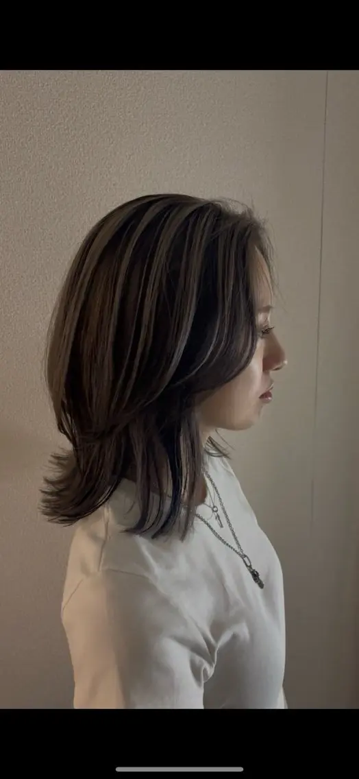 ミディアム ヘアカラー 大谷 羽音のヘアスタイル