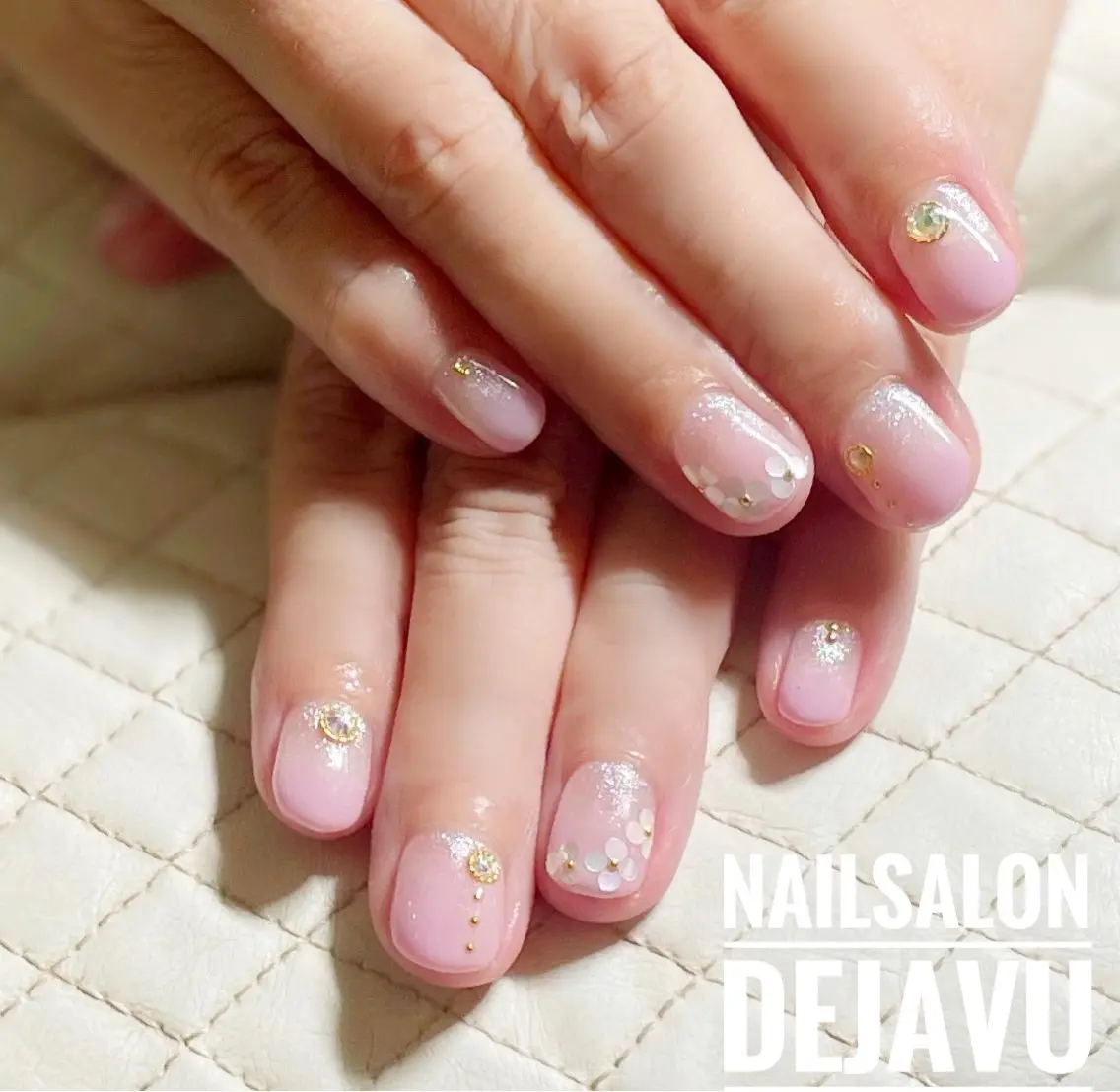 ネイル ハンドネイル Nail salon Dejavu 🌿のネイルデザイン