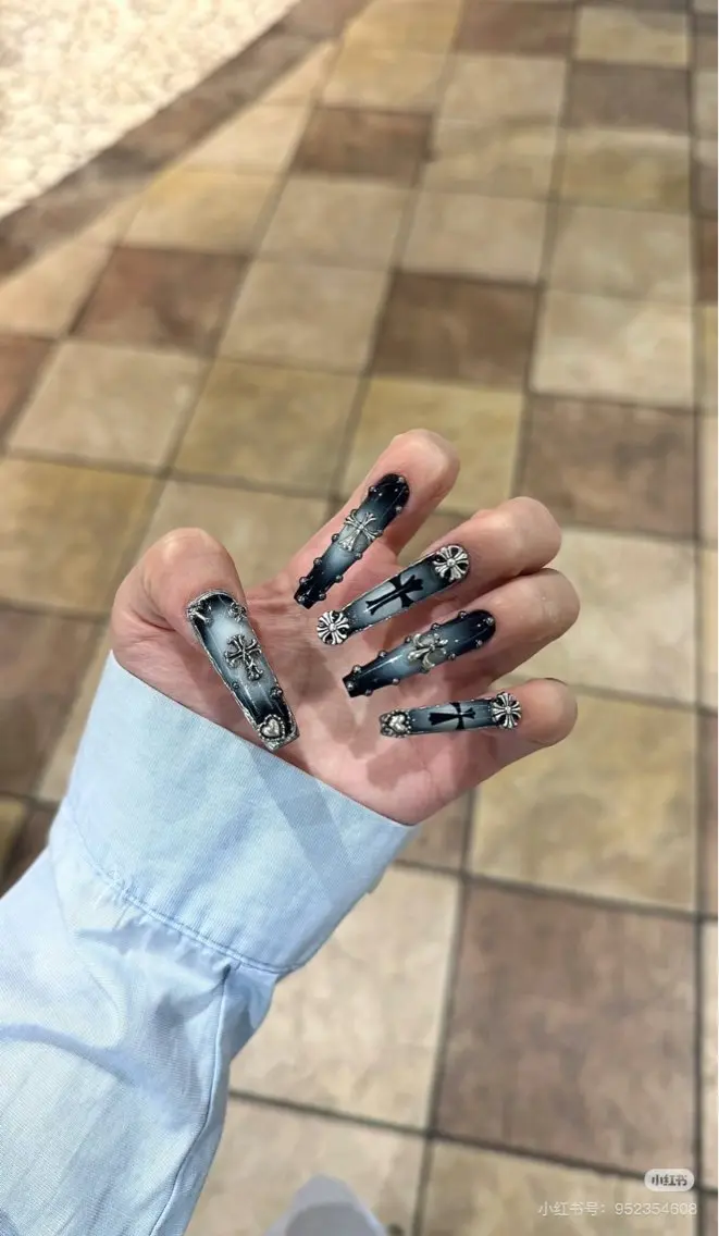ネイル ハンドネイル ☁️Yun nail Rin☁️のネイルデザイン