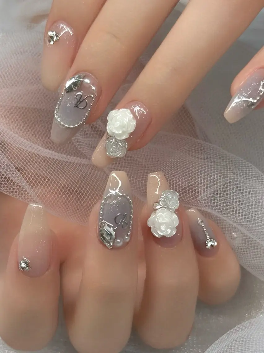 ネイル ハンドネイル ハンドケア 🎀sao🎀銀座 ワンホンネイルのネイルデザイン