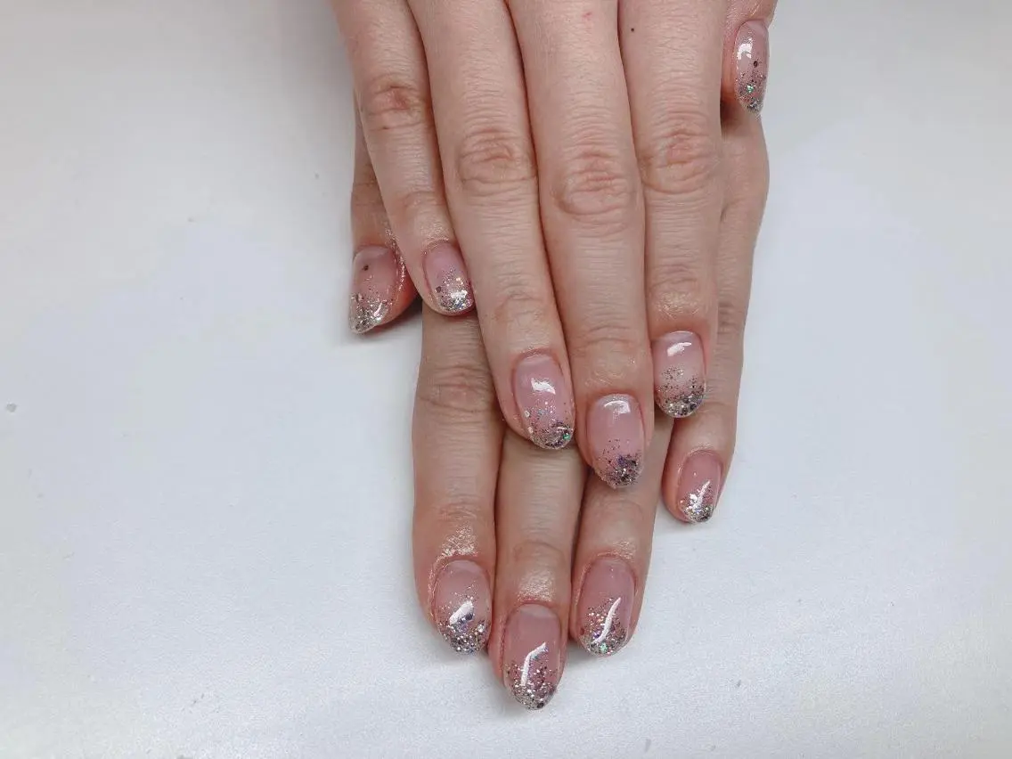 ネイル Tinaネイル 難波のネイルデザイン