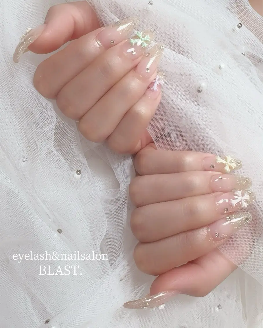 ネイル ハンドネイル BLAST. RAIKAのネイルデザイン