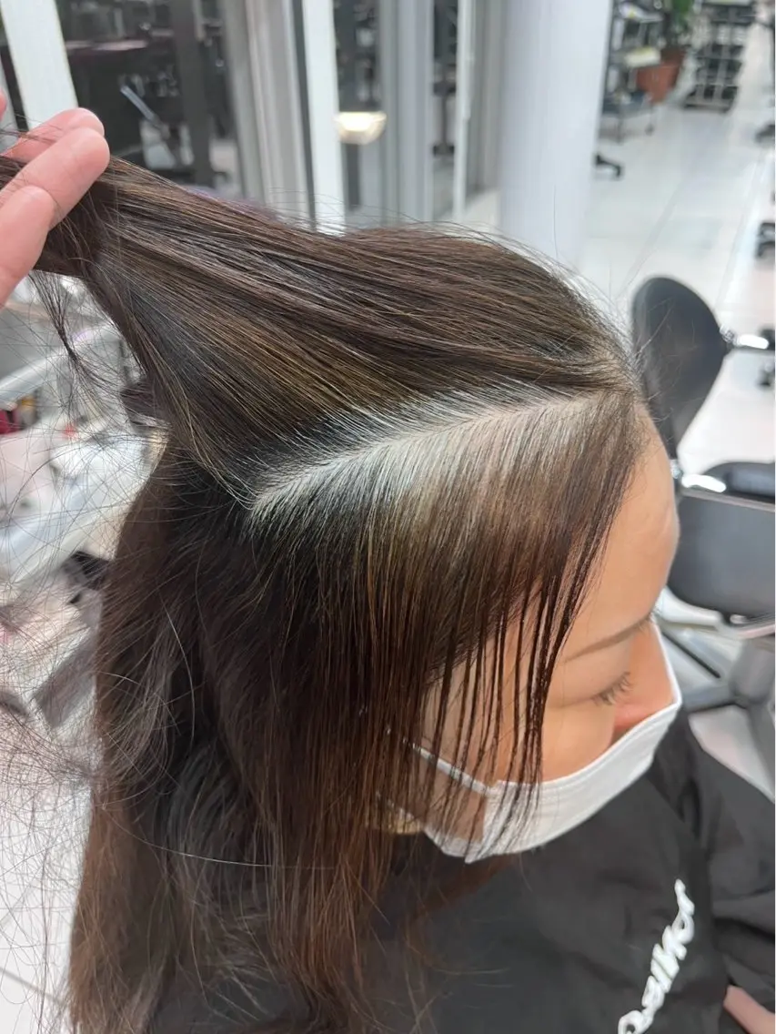 セミロング はにいレイヤーカット モデル募集中のヘアスタイル