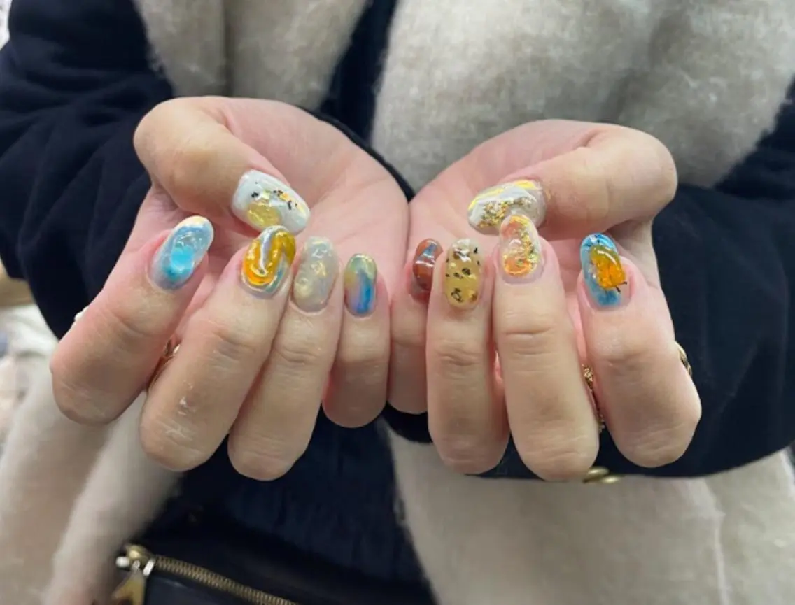 ネイル アートネイル ジェルネイル ミラーネイル ニュアンスネイル スカルプネイル nailstudio eviz新宿店のネイルデザイン