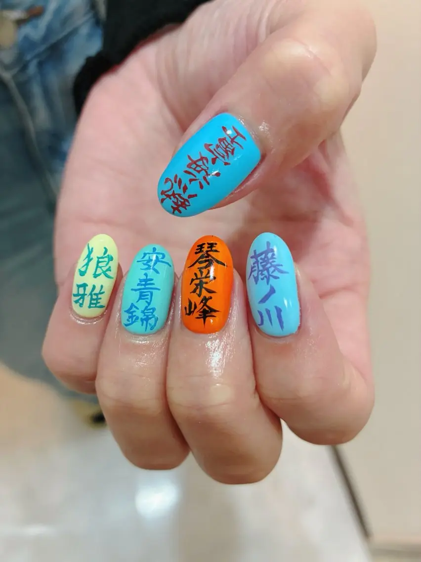 ネイル 持ち込み uluhanail ハルカのネイルデザイン