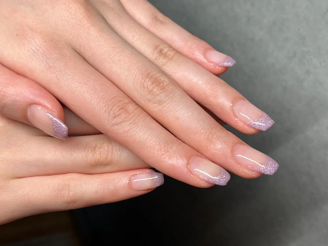 ネイル フレンチネイル lucky nail 歌舞伎町のネイルデザイン