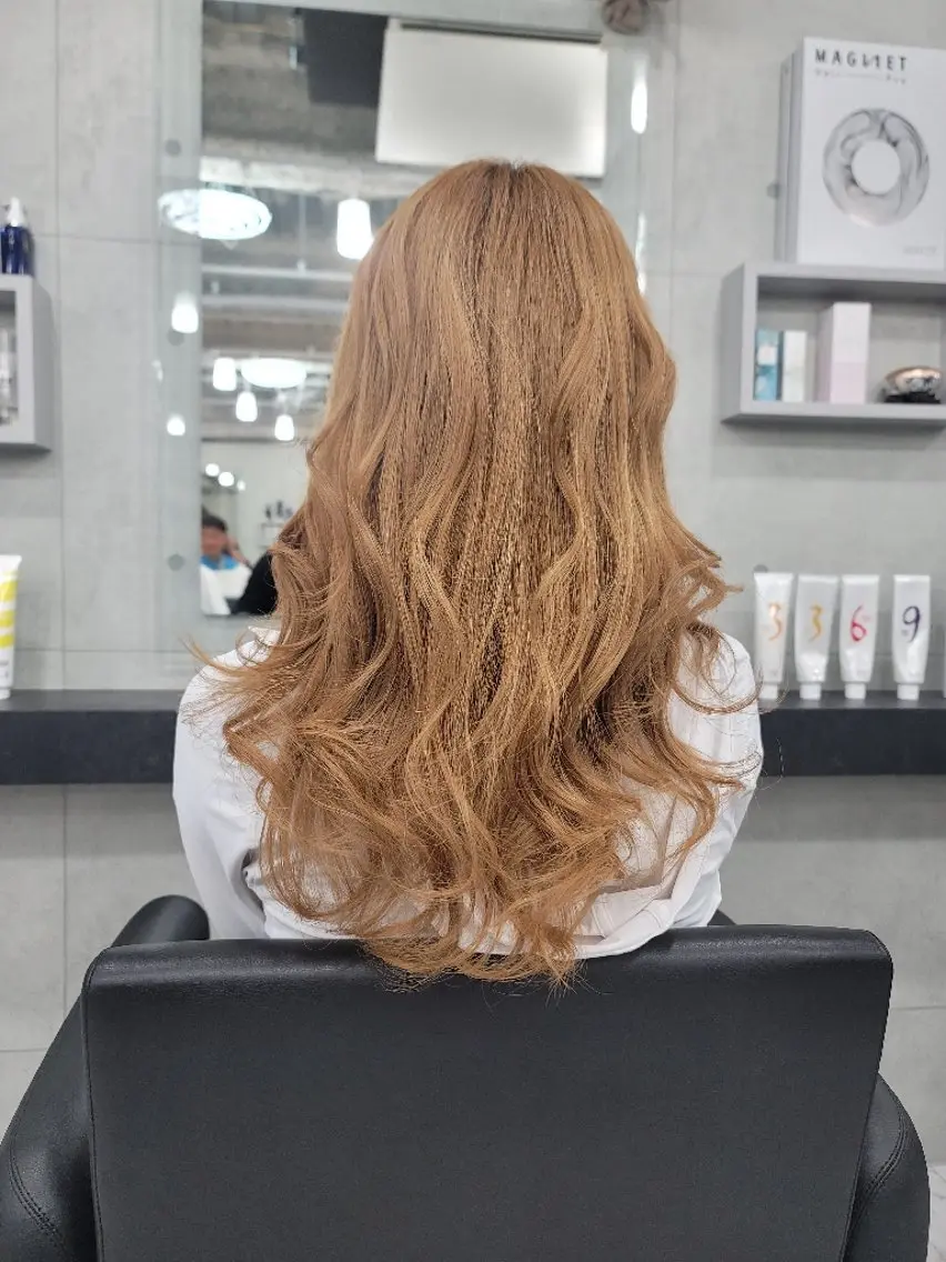 ロング カラー ❇️安達 優心❇️ レイヤー/艶髪特化のヘアスタイル