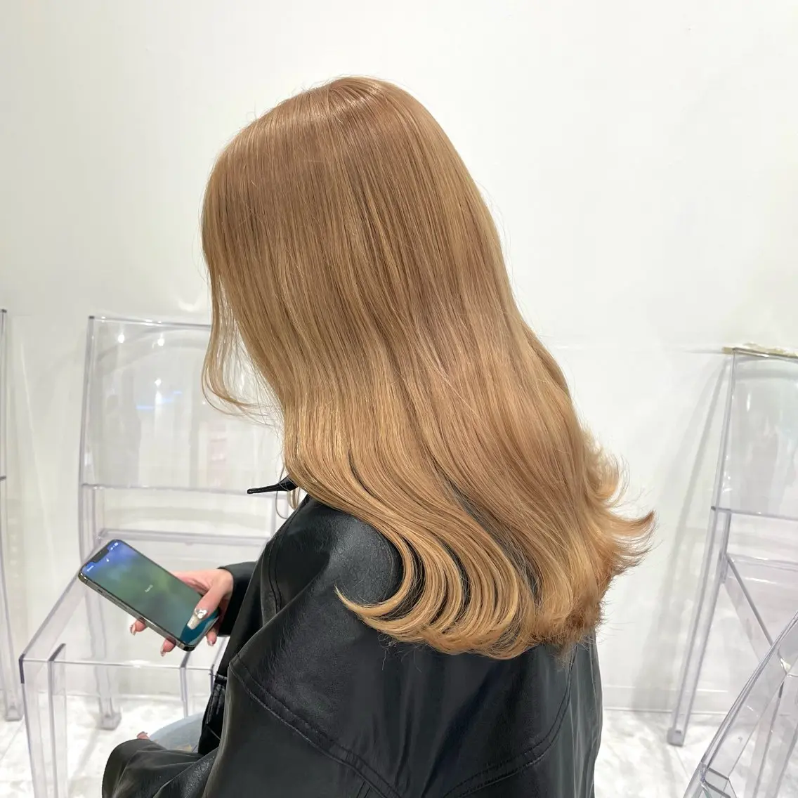 ロング カラー 色落ち綺麗🩰ハイ トーン🎀RINKAのヘアスタイル