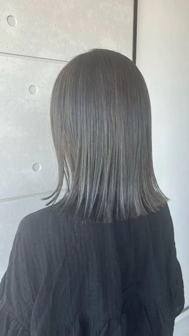 ミディアム ハイライト カット ヘアカラー トリートメント 盛本 彩乃のヘアスタイル