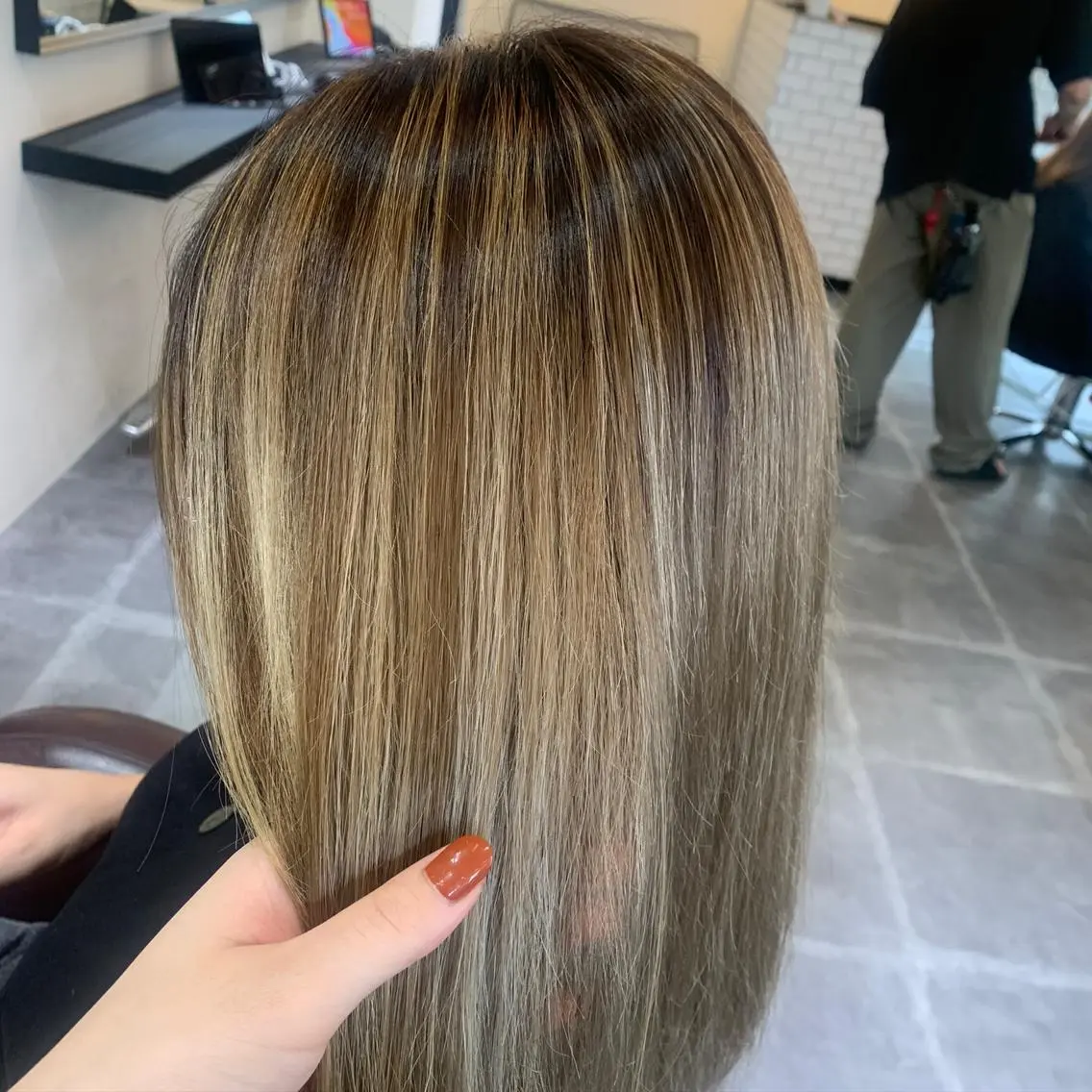 ロング ハイライト レイヤーカット ヘアカラー 美髪✨髪質改善 &艶カラーmanaeのヘアスタイル