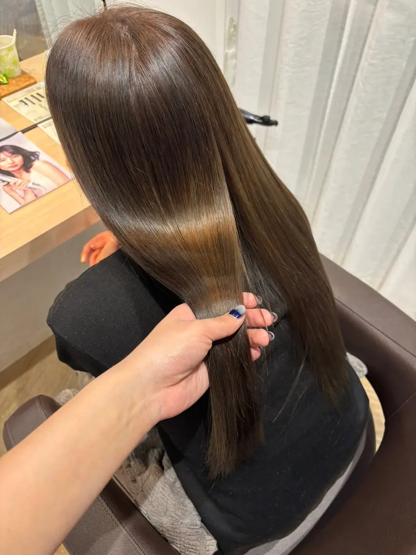 ロング カラー ブラウンカラー チョコレートブラウン ヘアカラー 透明感カラー/ナナミ ✨のヘアスタイル