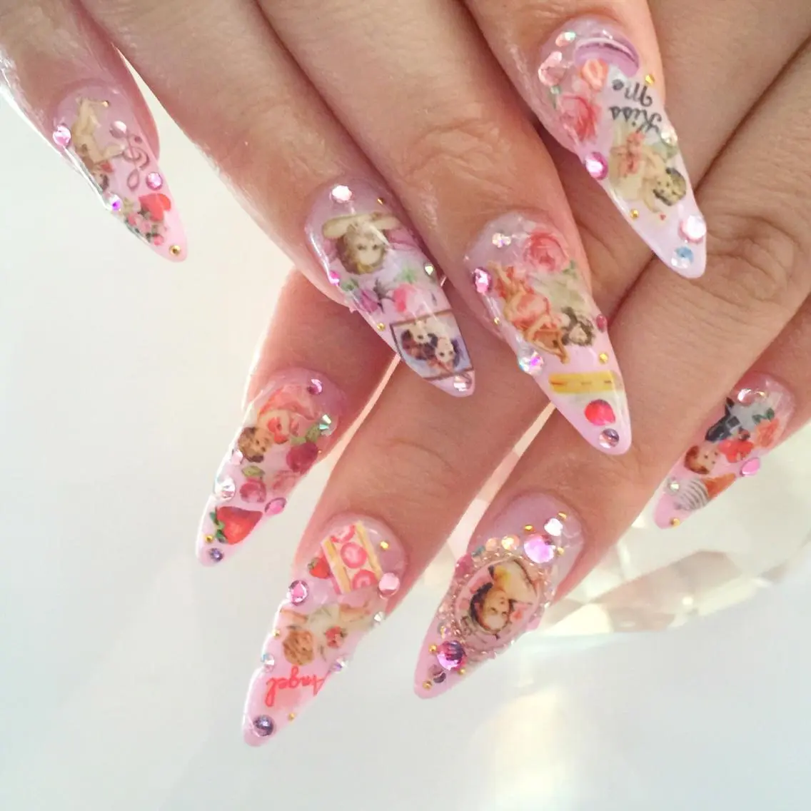 ネイル スカルプネイル ネイルチップ YUN 💅のネイルデザイン
