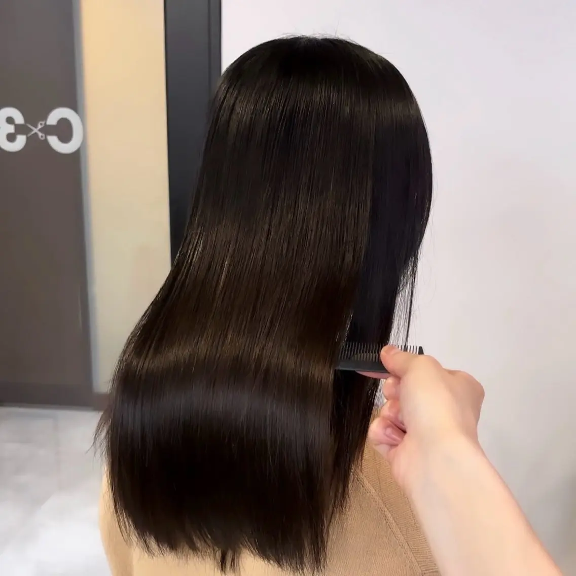ロング 縮毛矯正 Ren. 🦋デザインカラーのヘアスタイル