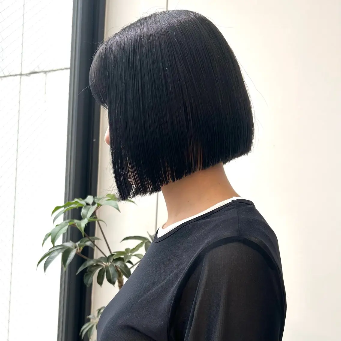 ミディアム カラー 黒髪 ブルーカラー ブルーブラック ボブ ボブ/くびれボブ/ 髪質改善/Ru-kaのヘアスタイル