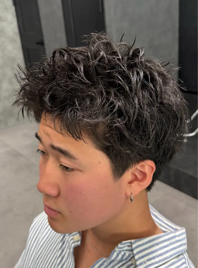 ショート パーマ ショートヘア スパイキーショート 長谷野真吾のヘアスタイル