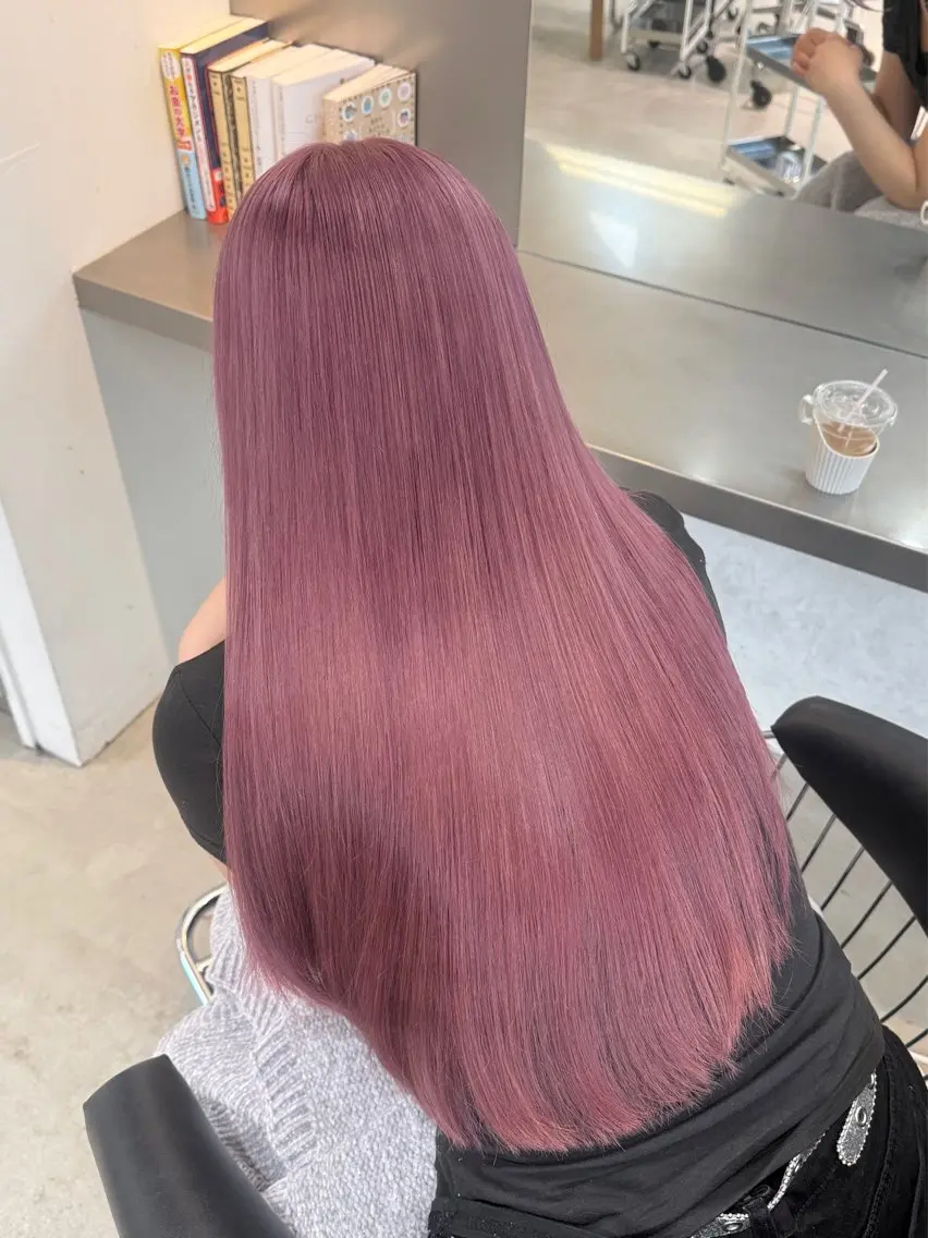 ロング カラー ベージュカラー ピンクカラー ピンクベージュ ヘアカラー ブリーチ・ダブルカラ ー🪐✩serenaのヘアスタイル