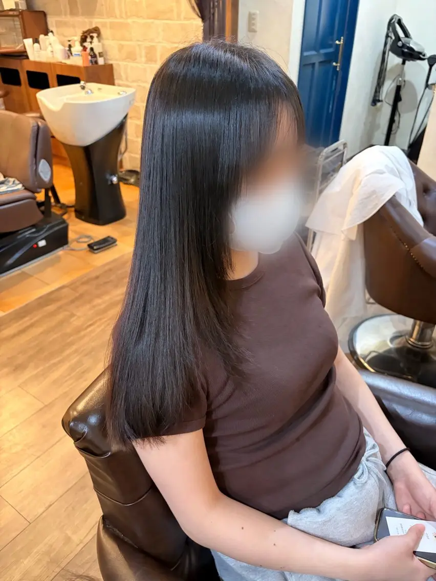 ロング カット 肥田 夕蘭のヘアスタイル