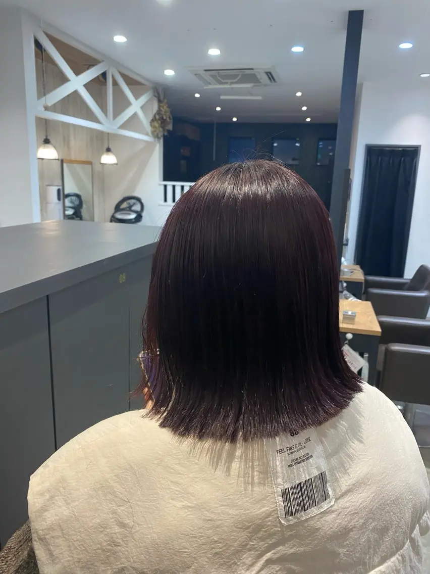 ミディアム カラー ボルドーカラー カット ヘアカラー 柴田 枝利子のヘアスタイル