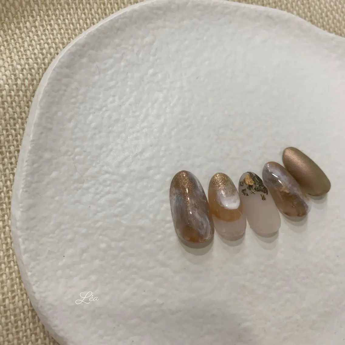 ネイル ジェルネイル パラジェル Léa nailのネイルデザイン