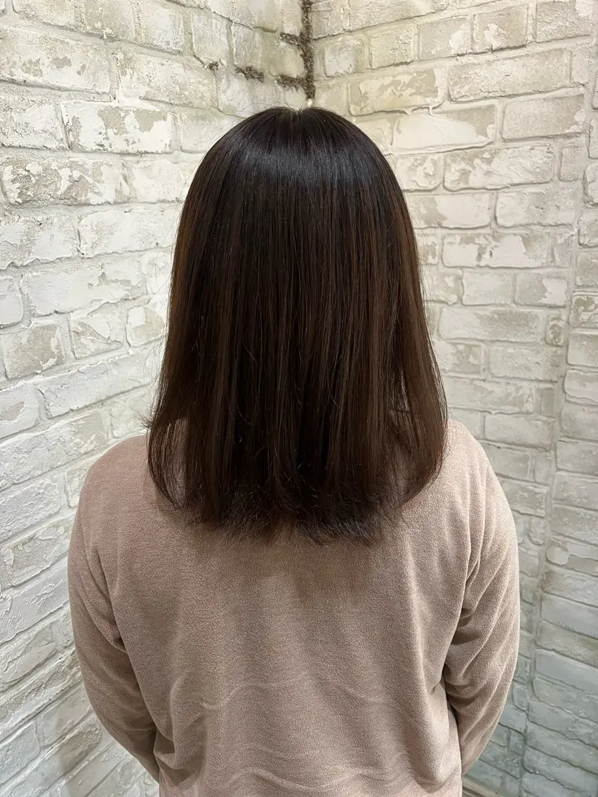 ミディアム レイヤーカット cloe仙台🌈 ヨネザワ アレンのヘアスタイル