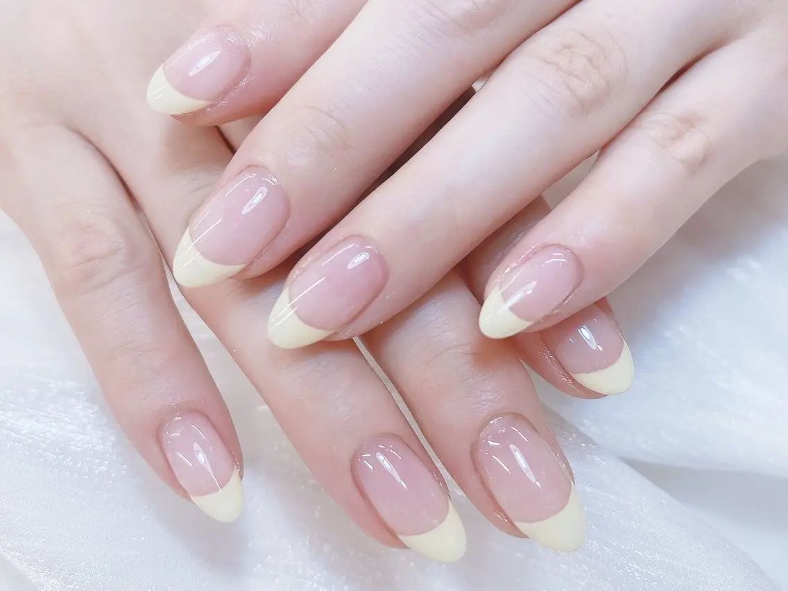 ネイル チークネイル 成人式 フレンチネイル グラデーション 氷ネイル・うるうるネイル ハンドネイル DUO MI nail salonのネイルデザイン