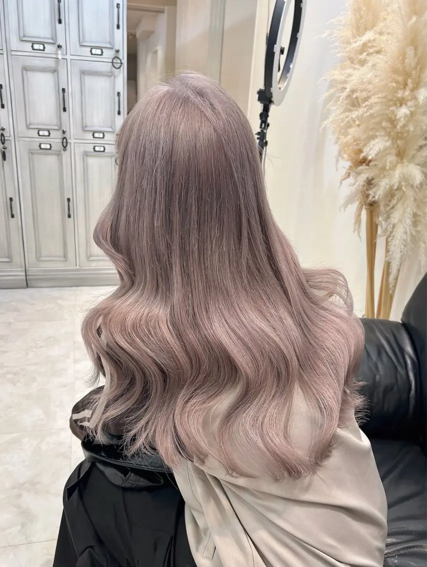 ロング カラー ブリーチ ケアブリーチ グレージュ エクステ ヘアカラー エクステ ANKH CROSS 🦋mako🦋のヘアスタイル