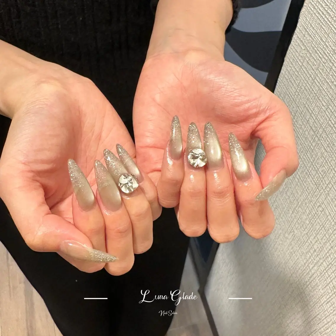 ネイル ハンドネイル Luna Gladeのネイルデザイン