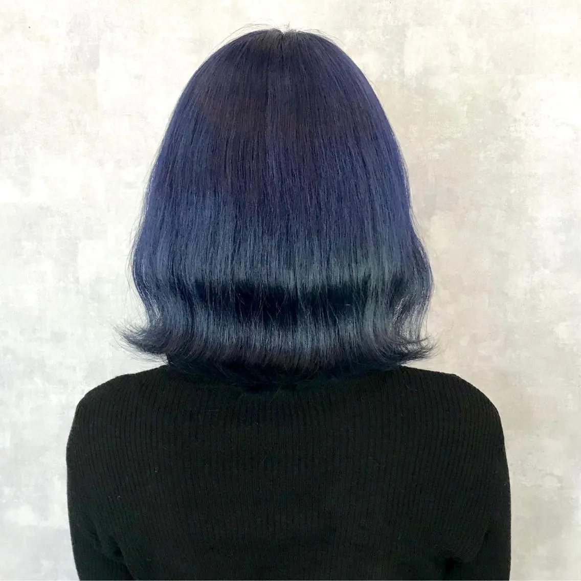 ミディアム カラー ブリーチ ブルーカラー ネイビーカラー タンバルモリ ヨシンモリ K-POP好き美容師 🇰🇷Kai.Yのヘアスタイル