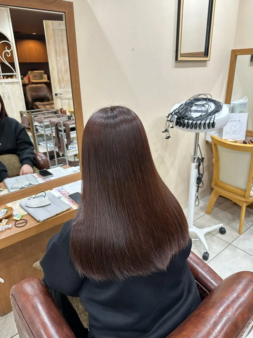 ロング カラー ブリーチ ブラウンカラー ブリーチなしカラー ピンクカラー ピンクブラウン カット ヘアカラー 種村 彩乃のヘアスタイル