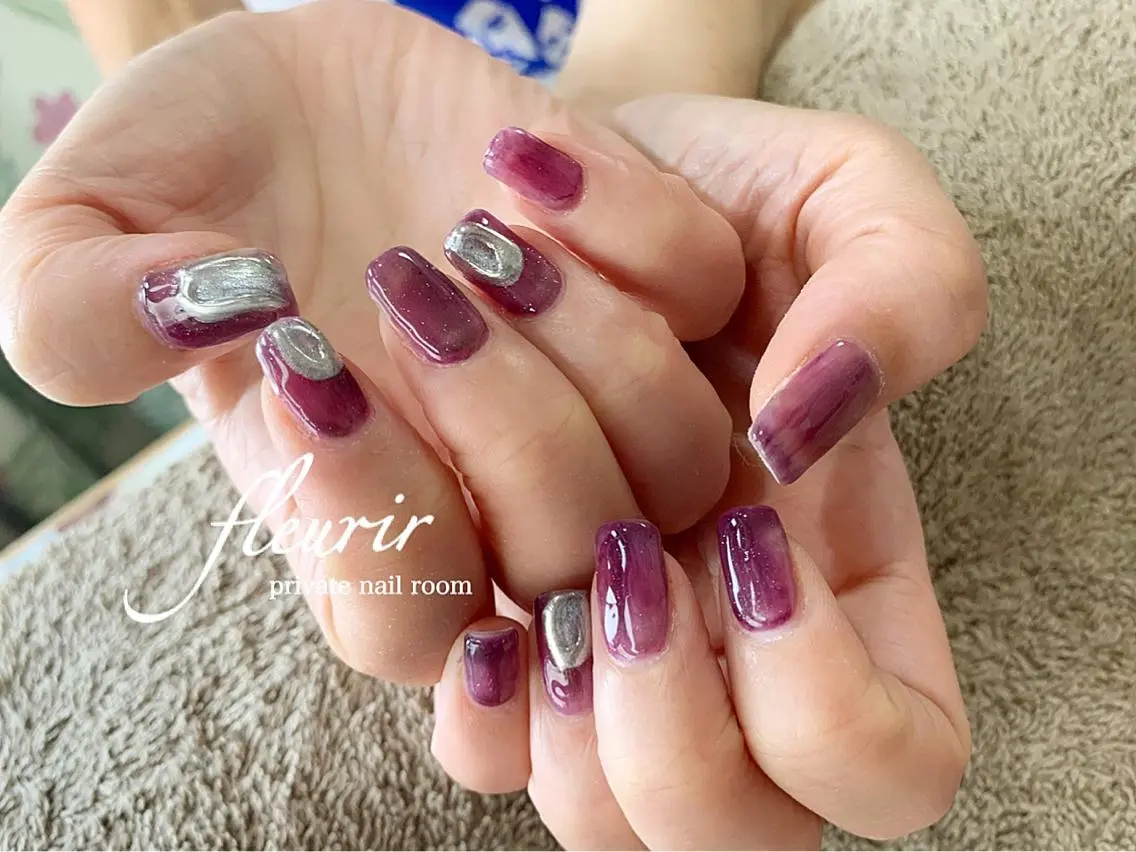 ネイル ニュアンスネイル フルリール 【プライベートサロンのネイルデザイン