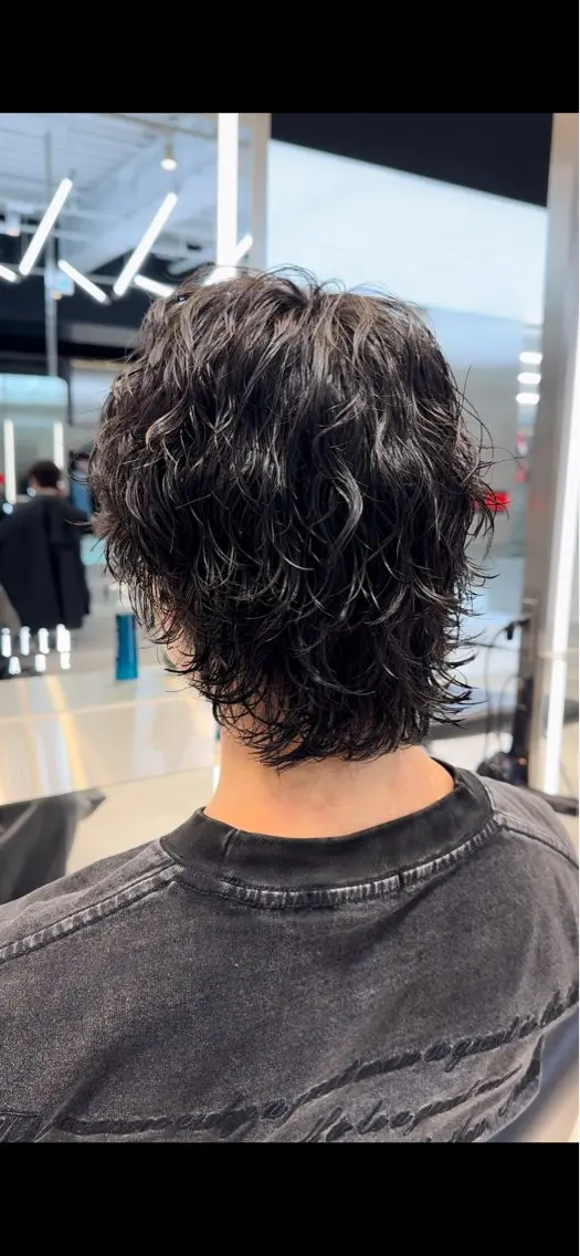 ミディアム パーマ メンズ カット パーマ fifth park 六反穂 龍介のヘアスタイル
