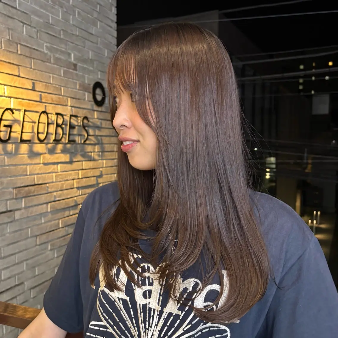 ロング 津上 恵美のヘアスタイル