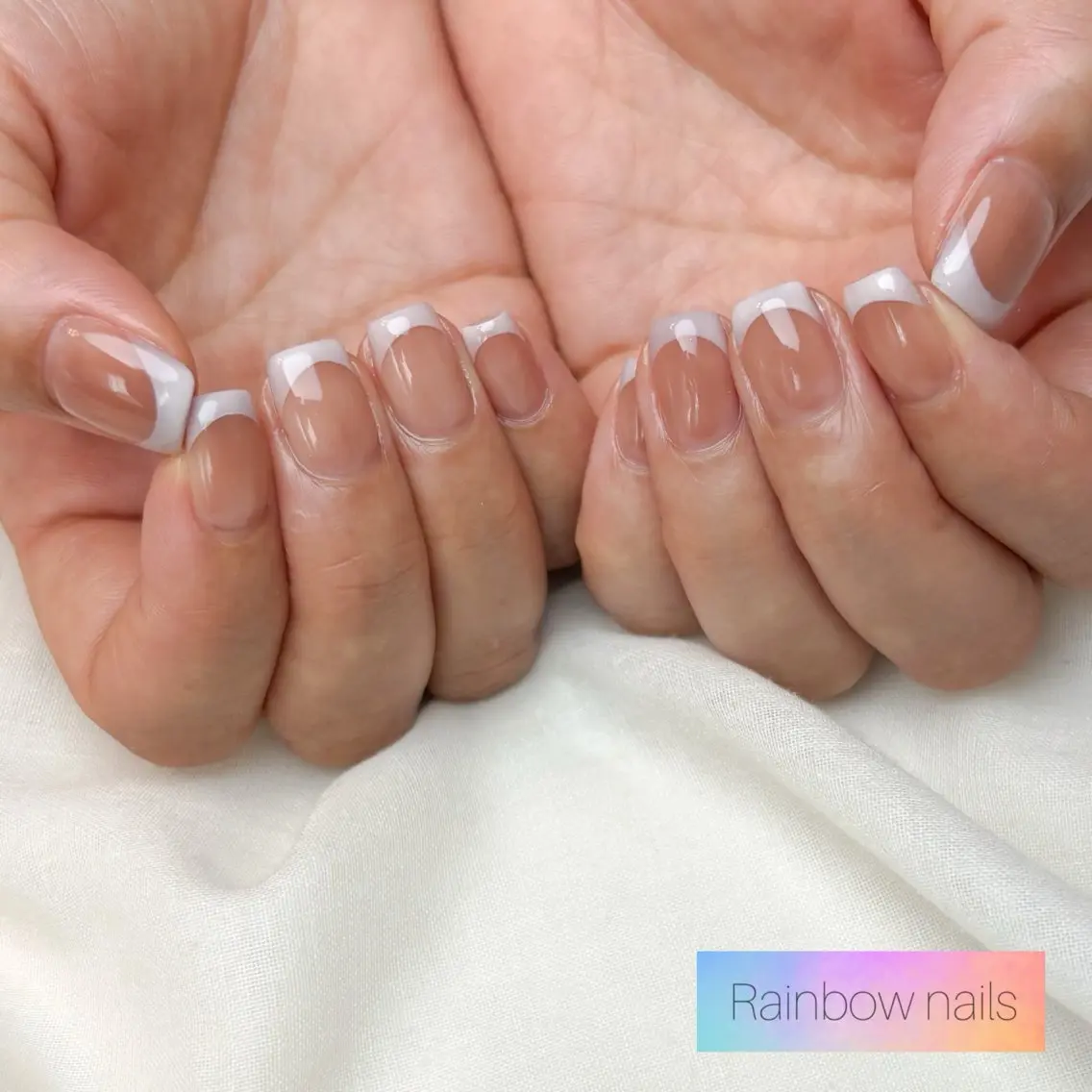 ネイル フレンチネイル ハンドネイル Rainbow nailsくろちゃんのネイルデザイン