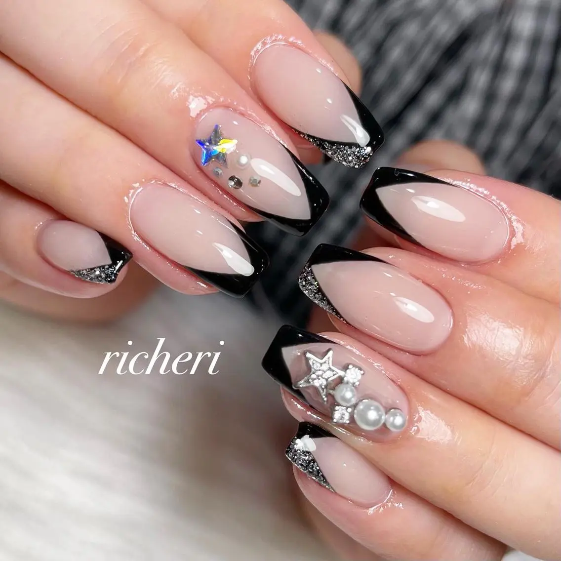 ミディアム ネイル 韓国風ヘア アートネイル フットネイル フレンチネイル ジェルネイル richeri beautyのその他イメージ