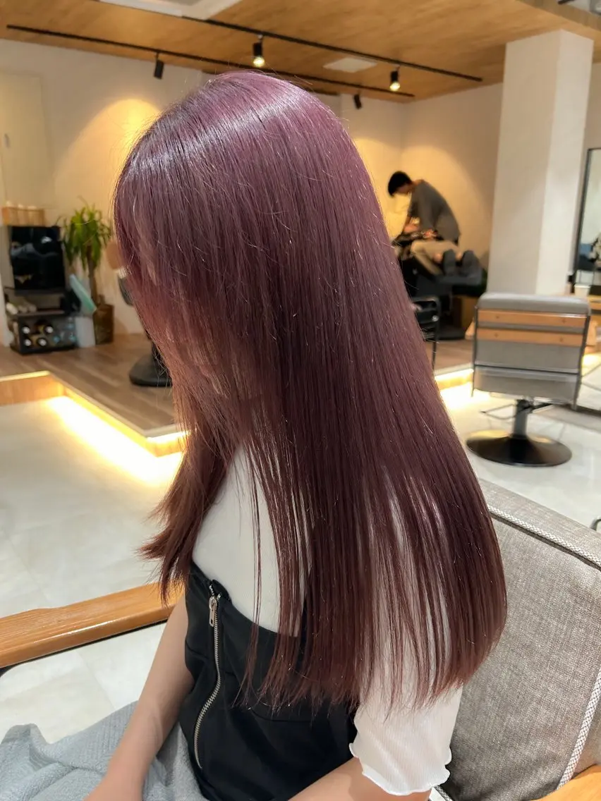 セミロング カラー ブリーチ ケアブリーチ グレージュ ラベンダーカラー ラベンダーグレージュ 🎀レイヤー・艶カラ ー🎀YUMEKAのヘアスタイル
