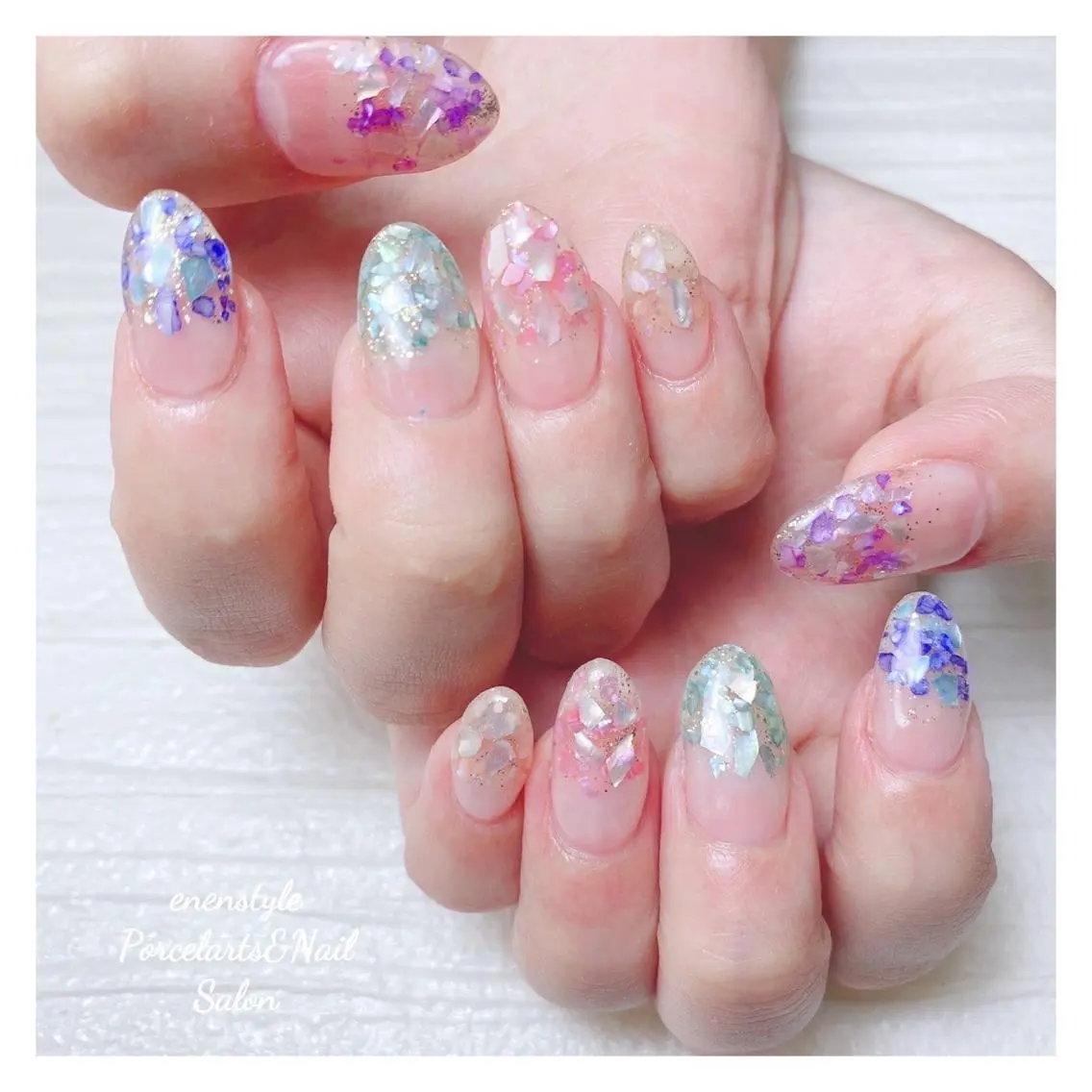 ミディアム ネイル 🐾enen style 🐾のネイルデザイン