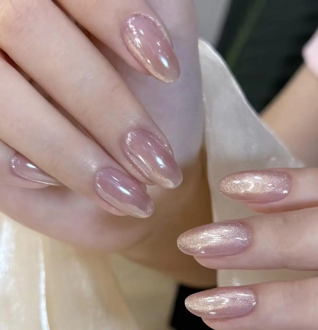 ネイル ハンドネイル 🎀 Ayaka_nailのネイルデザイン