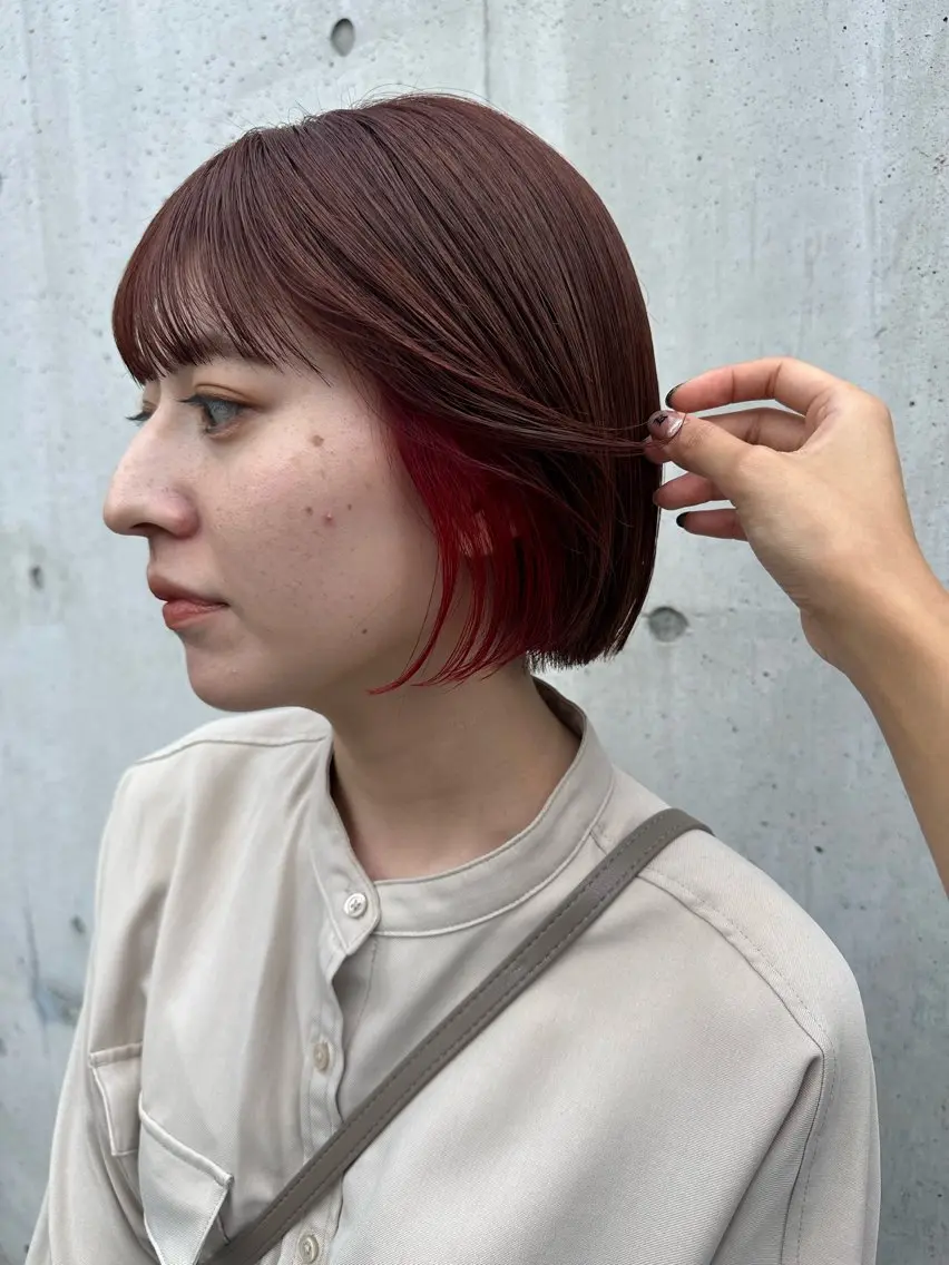 ショート カラー レッドカラー SALTWATER AYARIのヘアスタイル