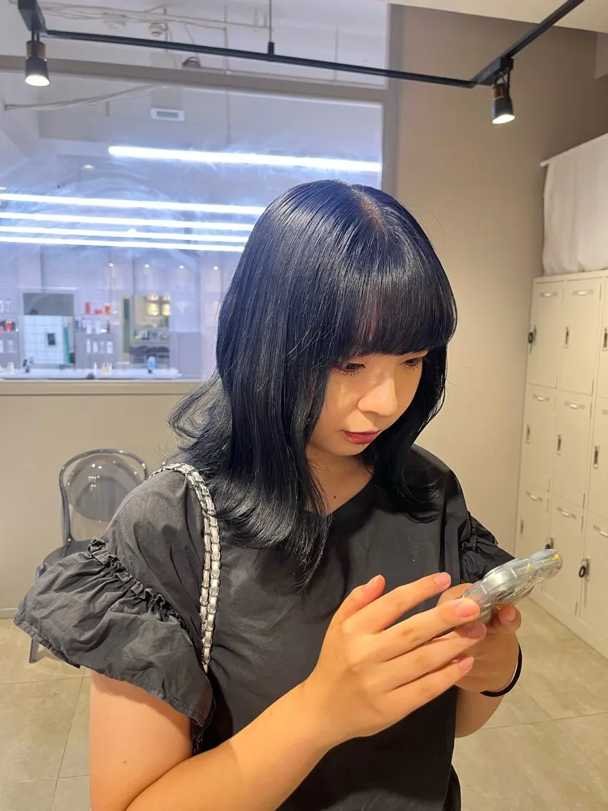 セミロング ヘアカラー トリートメント ヘッドスパ ヘアセット 寒色/ベージュヘア ブリーチありMiOのヘアスタイル