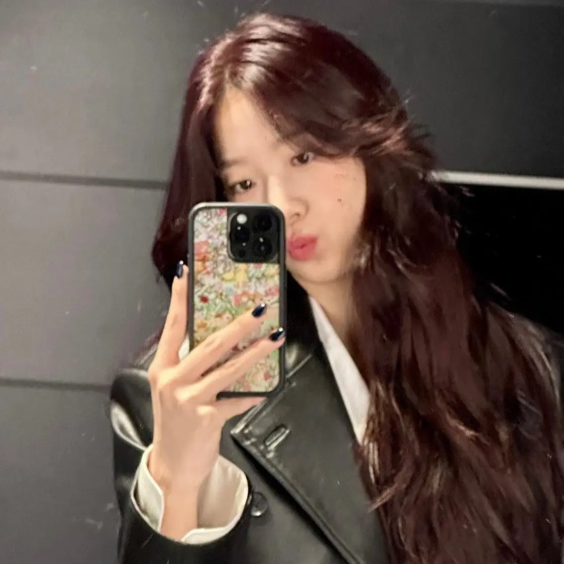 ロング カラー ブリーチ ケアブリーチ 透明感カラー ダブルカラー ブリーチなしカラー ヘアカラー トリートメント nonoka オリーブ/レイヤーのヘアスタイル