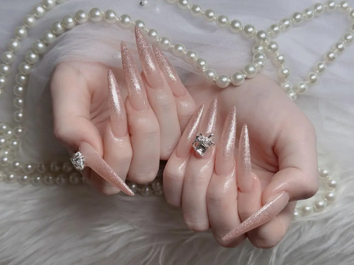 ネイル フレンチネイル ジェルネイル ハロウィン 韓国ネイル マグネットネイル ハンドネイル neco H.babynailのネイルデザイン
