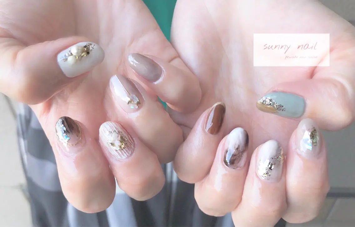 ネイル アートネイル ブラウン ジェルネイル ミラーネイル ニュアンスネイル sunny nailのネイルデザイン