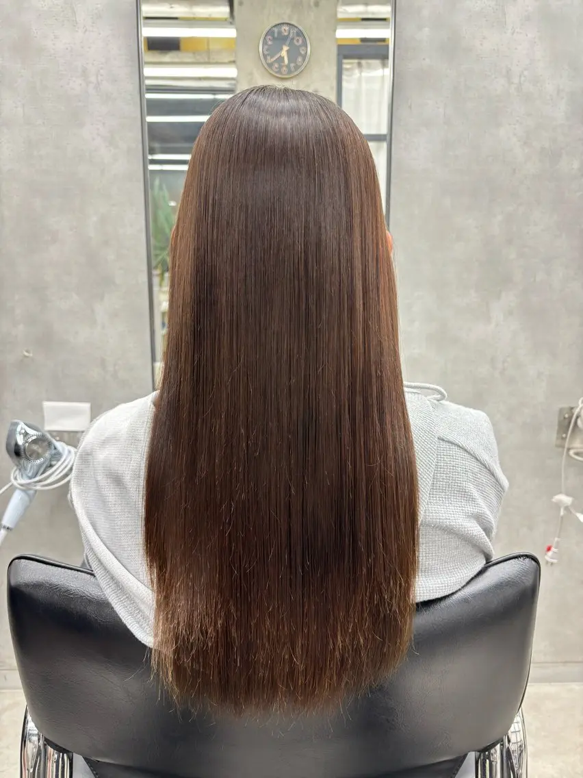 ロング カラー くせ毛 髪質改善 縮毛矯正 カット ヘアカラー 縮毛矯正 トリートメント 梅雨対策すぐ巻ける ☔️縮毛矯正勝倉　麗のヘアスタイル