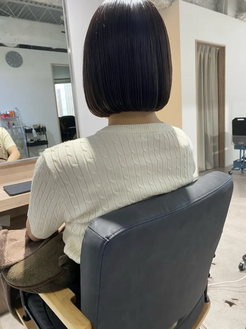 ショート ボブ 縮毛矯正 カット 縮毛矯正 トリートメント 東田 恋のヘアスタイル